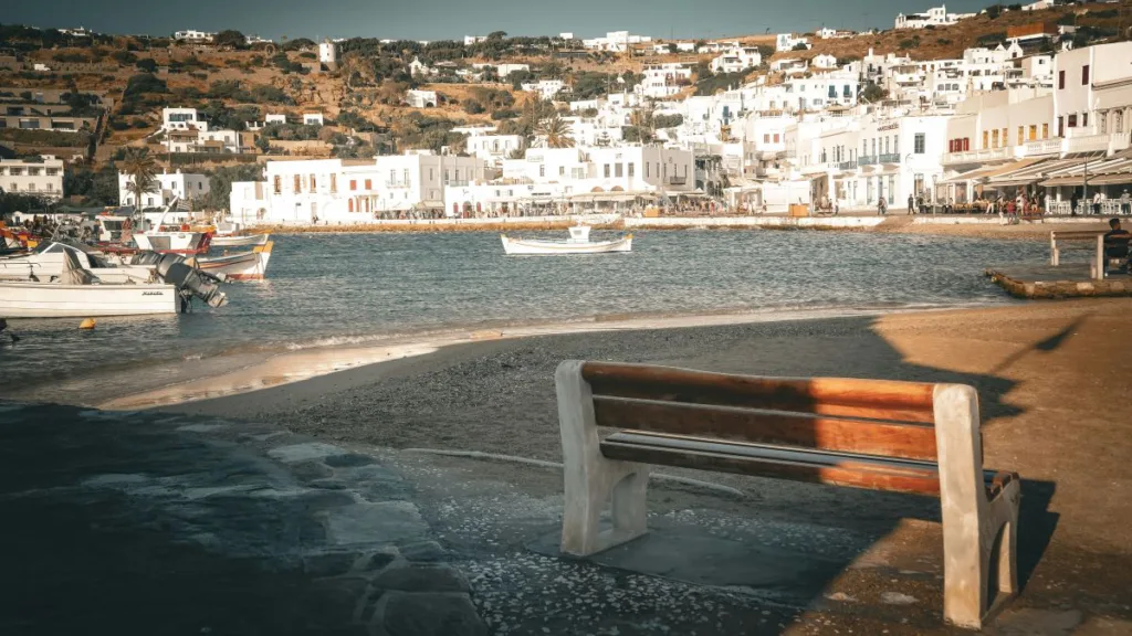 eine griechische Küstenstadt