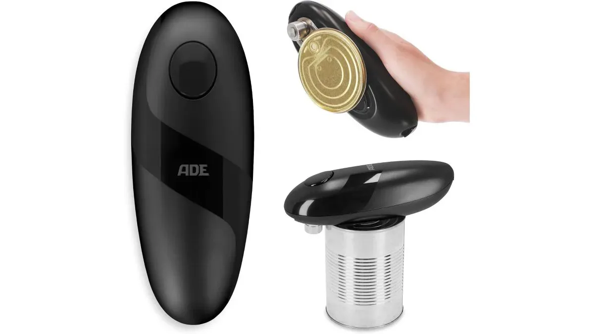 ADE Deckelöffner mit magnetischem Halter neben einer geöffneten Dose und abgenommenem Deckel
